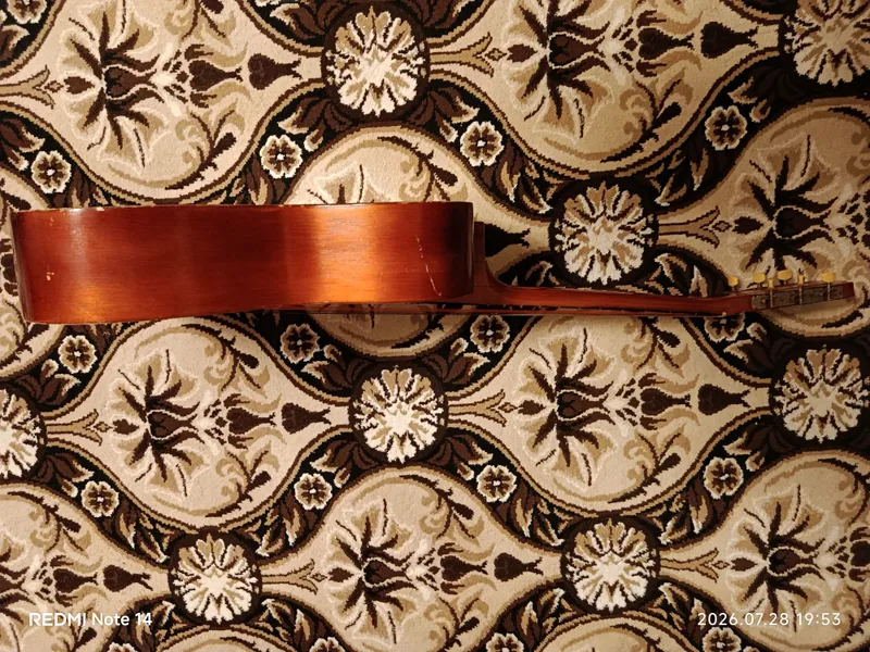 gitara 2