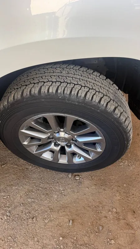 Toyota prado 150 2.7L VX 8 Toyota prado 150 2.7L VX 8