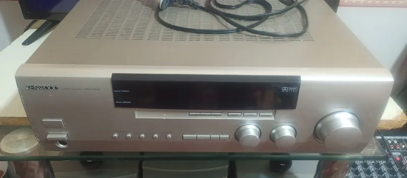 Kenwood KRF-V7020D Yaponiya Kenwood KRF-V7020D Yaponiya