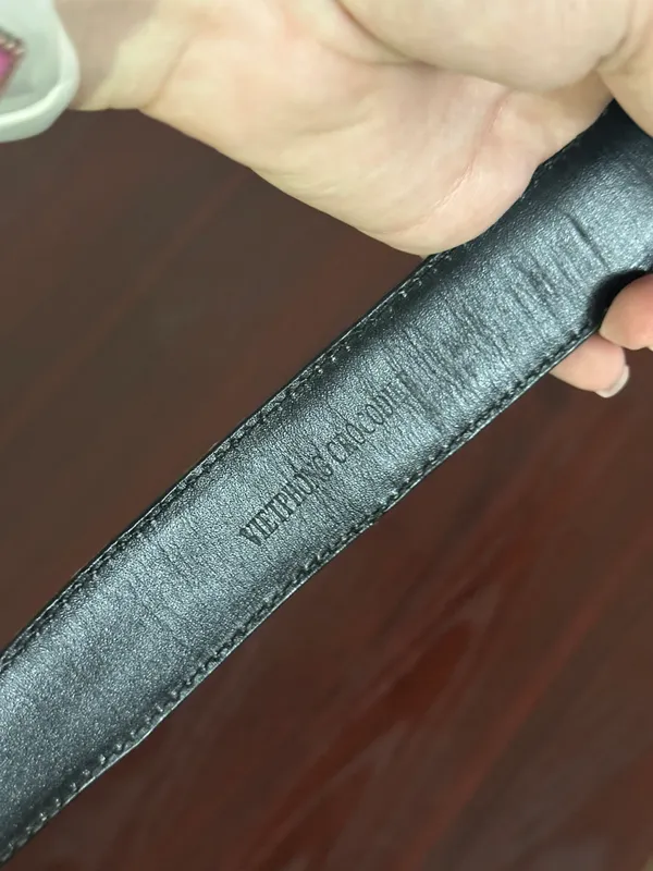 Erkaklar uchun timsoh terisidan kamar 2 Erkaklar uchun timsoh terisidan kamar 2