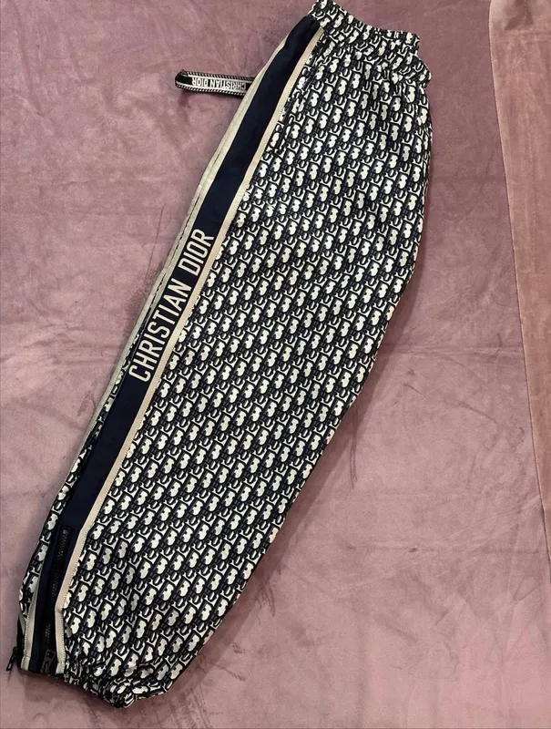 Dior shimlari 4 Dior shimlari 4