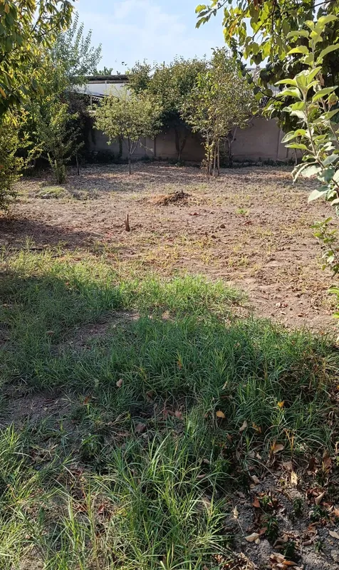 Продаётся дом: 3 комнаты, 7,4 сотки, Янгиюль, Кирпичный 5 Продаётся дом: 3 комнаты, 7,4 сотки, Янгиюль, Кирпичный 5