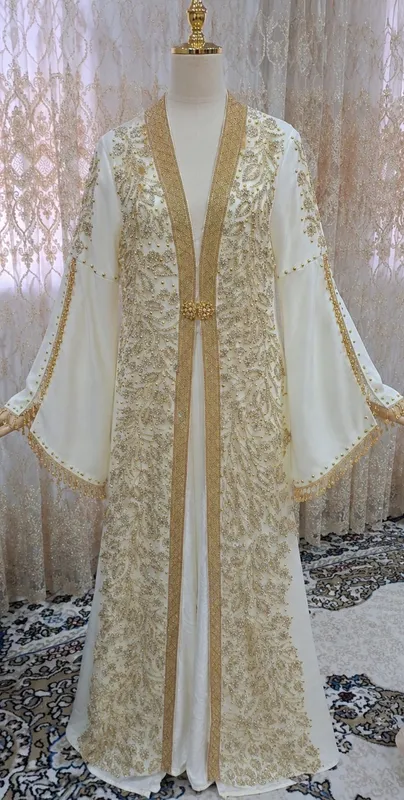 Bir marta kiyilgan libos