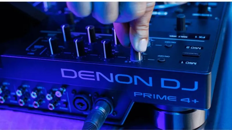 Denon Dj Prime 4+(Plus) 4-дековая DJ система 6 Denon Dj Prime 4+(Plus) 4-дековая DJ система 6
