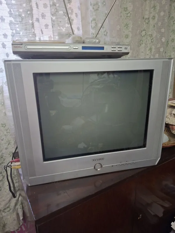 Телевизор Samsung 1 Телевизор Samsung 1