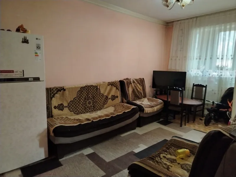 Продаётся двухкомнатная квартира на м-в БУЗ 1 (Художников)