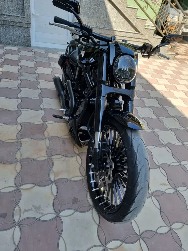 Harley-davidson v-rod tuning sotiladi — фото 2