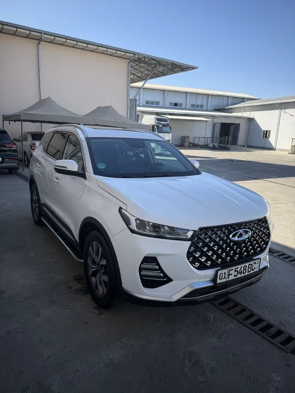 Продается CHERY белый чистый не битый 3 Продается CHERY белый чистый не битый 3
