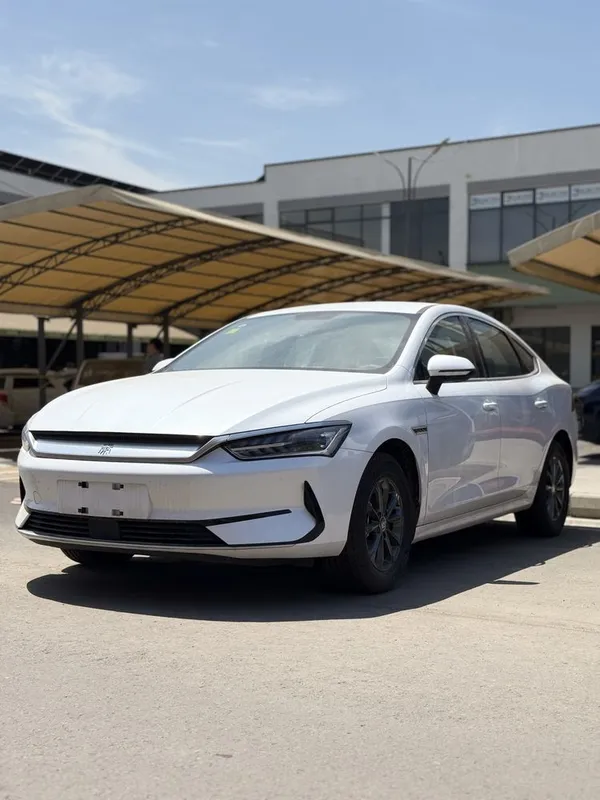 Byd qin plus 510 km rassrochka 11.000$