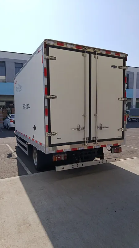 Isuzu Qingling EVM100 2