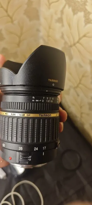 Обьективы для фотоаппаратов canon Nikon sony 3