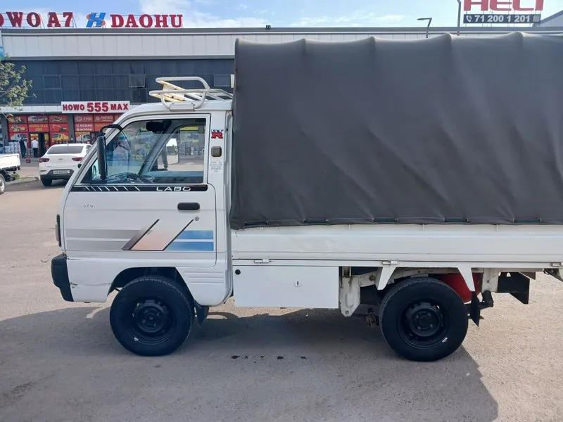 Дамас лабо килинган