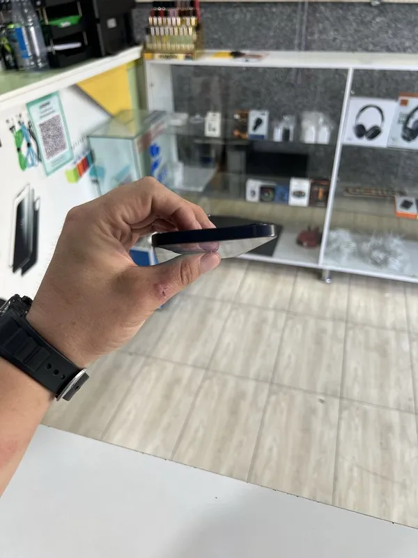 Iphone 12 radnoy srochna 5