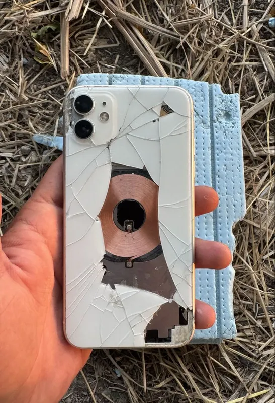 Iphone 11 yaxshi holatda 2 Iphone 11 yaxshi holatda 2