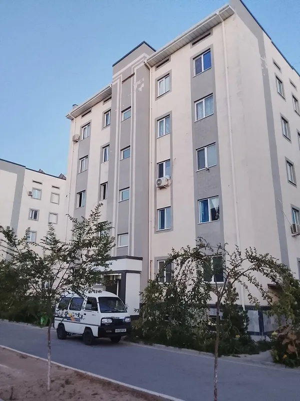 Srochna sotiladi 1 Srochna sotiladi 1