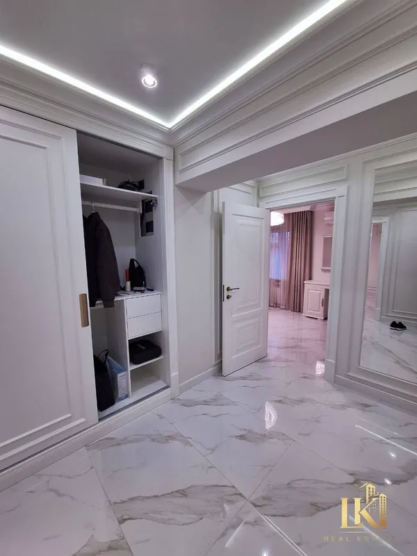 2-комнатная квартира 80 м², 2/5, ЖК «77-серия», Садык Азимова (ориентир: Японское посольство) — фото 5
