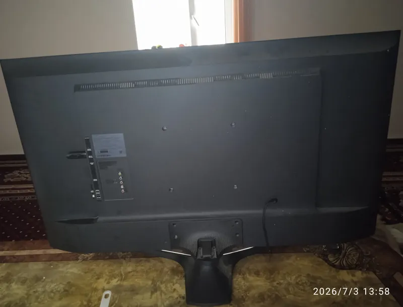 Телевизор Samsung 49 дюймов. Экран разбит. 1 Телевизор Samsung 49 дюймов. Экран разбит. 1