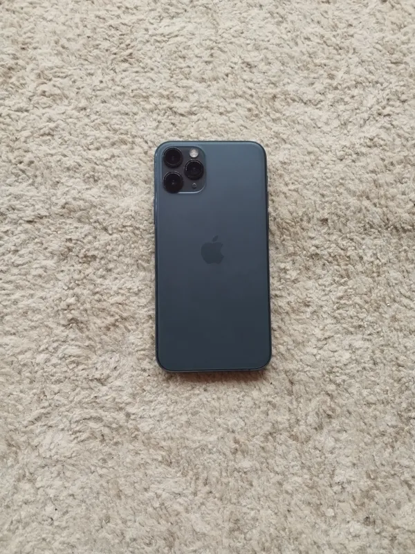 Iphone 11 Pro 64gb sotiladi — фото 1