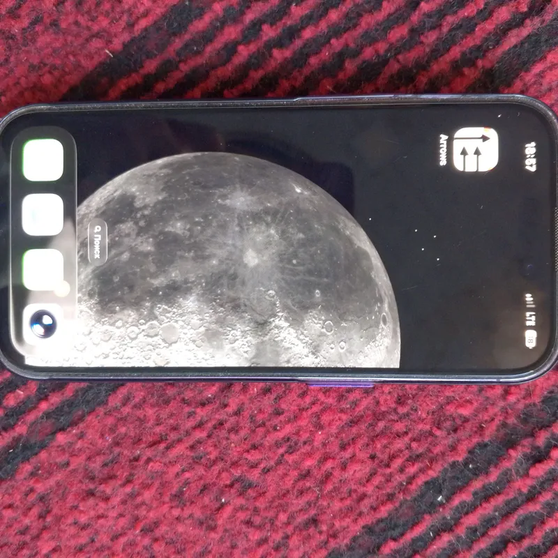iphone 1 iphone 1