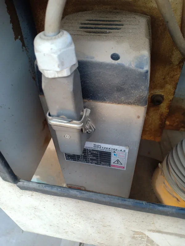 CNC stanok (rover) SNS 1325, ishlaydi. Changyutgich bor 3