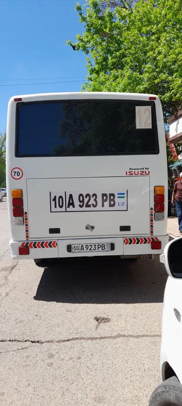 Продается Автобус исузи мп 21 2014 года Метан — фото 1