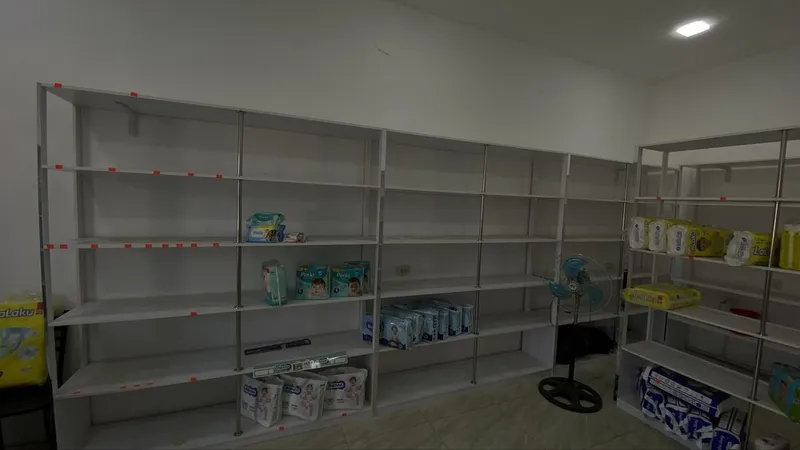 Mebel stelaj mdf sotiladi 1