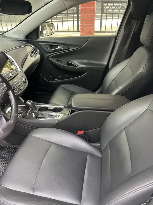 Malibu 2 turbo 57.000 probeg 5 Malibu 2 turbo 57.000 probeg 5