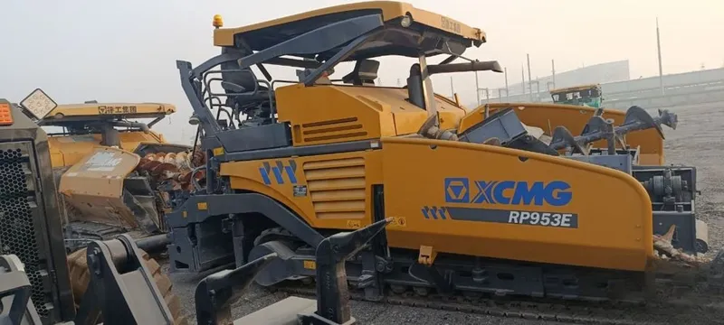 Асфальтоукладчик XCMG 9,5 метрлик срочно сотилвотди 5 Асфальтоукладчик XCMG 9,5 метрлик срочно сотилвотди 5