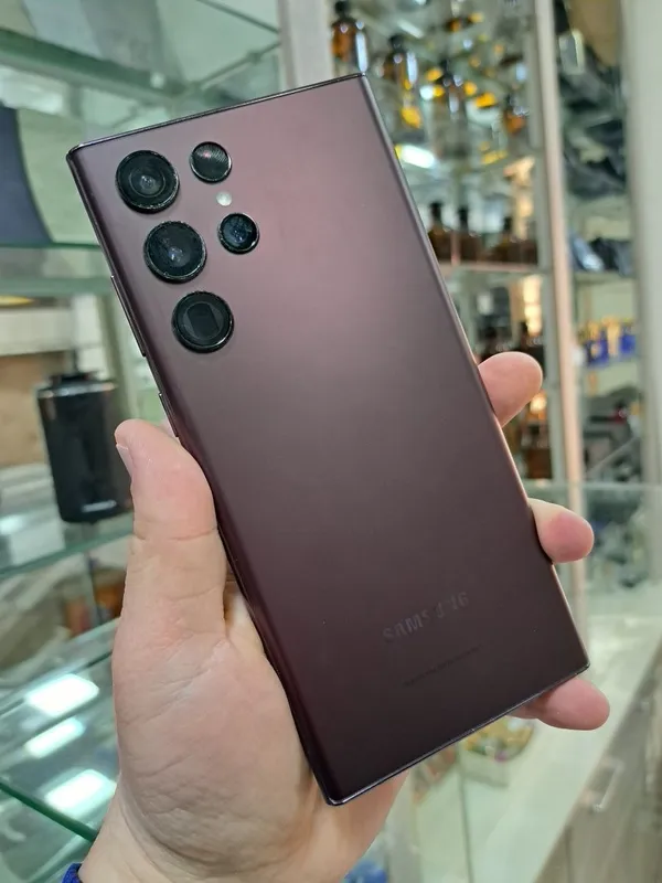 Samsung S22 Ultra память 12/256GB 1