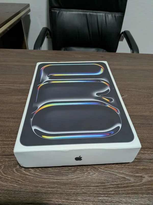 Ipad pro 11 м4 сотилади 256 gb wi-fi