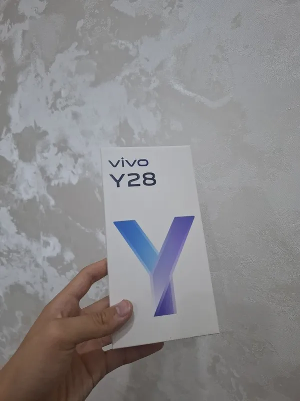 Vivo Y28 v2352 (bu telefon) karobka dakument bor. — фото 3