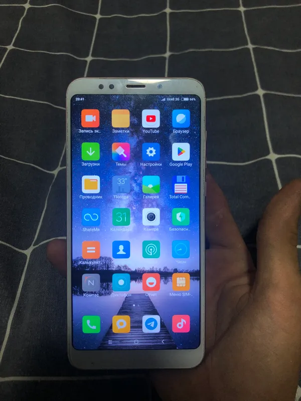 Redmi 5+ 3 Redmi 5+ 3
