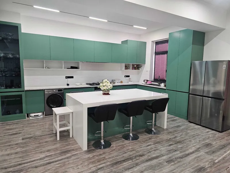 Продается квартира на Горгазе 193 кв 7