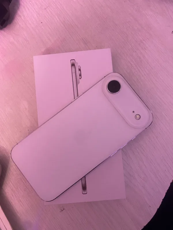 iPhone 17 Air, белый, 1:1, Дубай 3