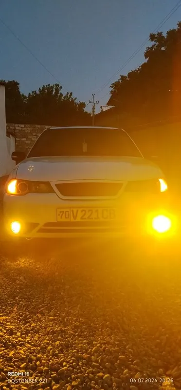 Nexia 2 sotiladi 2