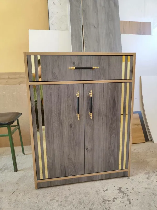 Oyoq kiyim uchun tumbalar. 70sm x 90sm. 400.000so 3 Oyoq kiyim uchun tumbalar. 70sm x 90sm. 400.000so 3