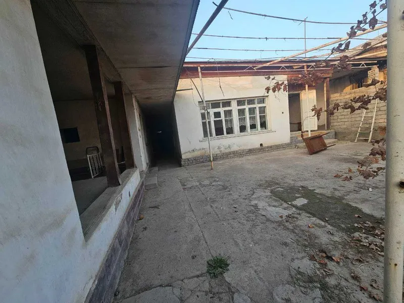Нурафшон.(Тойтепа ). Обл.кадастр. Продам 5 комнатный дом на 9 сотках — фото 3 Нурафшон.(Тойтепа ). Обл.кадастр. Продам 5 комнатный дом на 9 сотках — фото 3