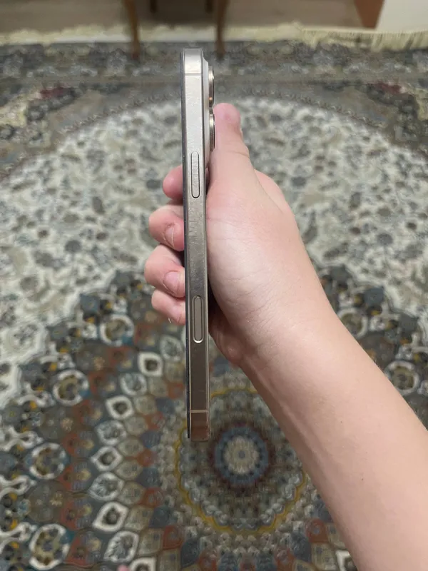 Iphone 16 pro max — фото 1