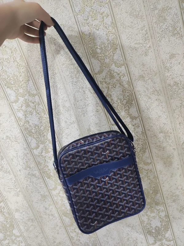 Сумка Goyard через плечо 3 Сумка Goyard через плечо 3