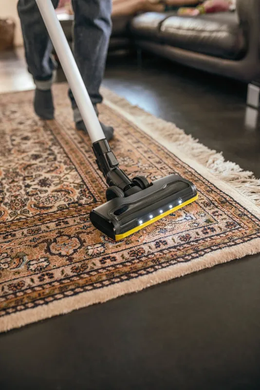 Аккумуляторный пылесос karcher VC 6 Cordless ourFamily — фото 3