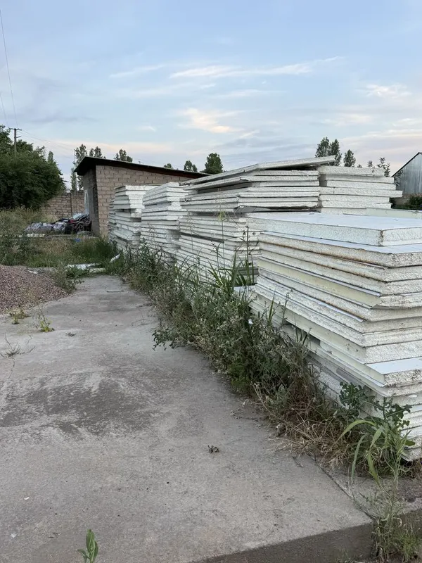 Сэндвич панель Б/у в хорошом состояние в ассортименте