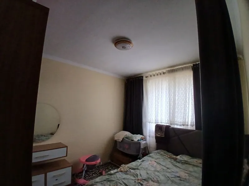 3xonali Uy sotiladi Srochni