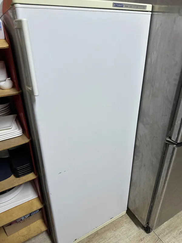 Продается срочно вакуумный морозильник Продается срочно вакуумный морозильник