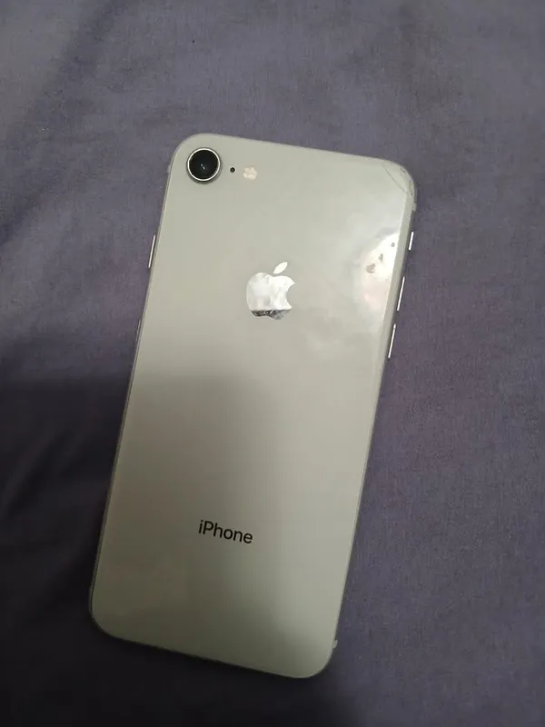 iphone 1 iphone 1