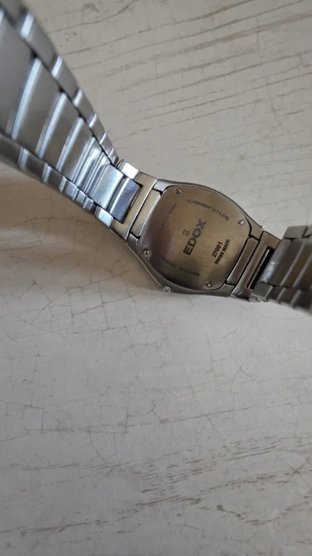 Супер тонкие часы в мире от "EDOX" — фото 2