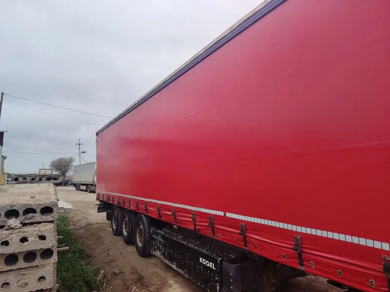Прицеп KOGEL SN 24 Сотилади Йили: 2018