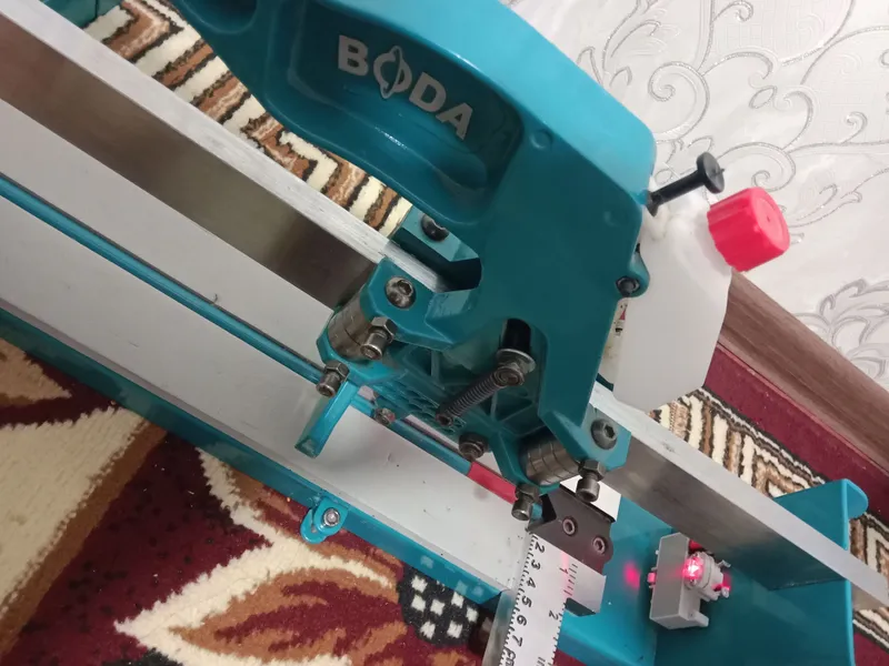 идеальное состояние. плиткорез Boda оригинал 2 идеальное состояние. плиткорез Boda оригинал 2