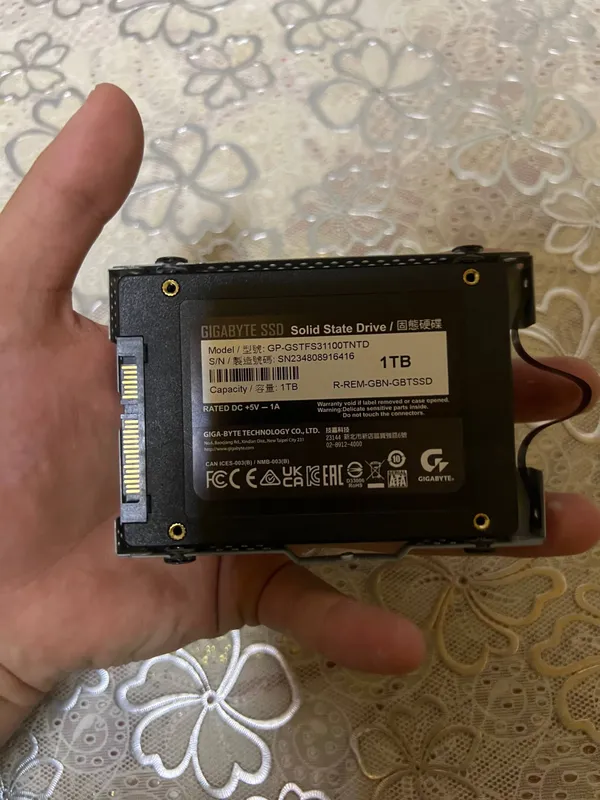 Ssd sata 1 tb gigabayte dan Ssd sata 1 tb gigabayte dan