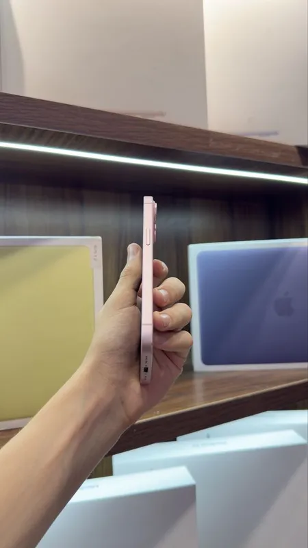iphone 15 naxtka 4