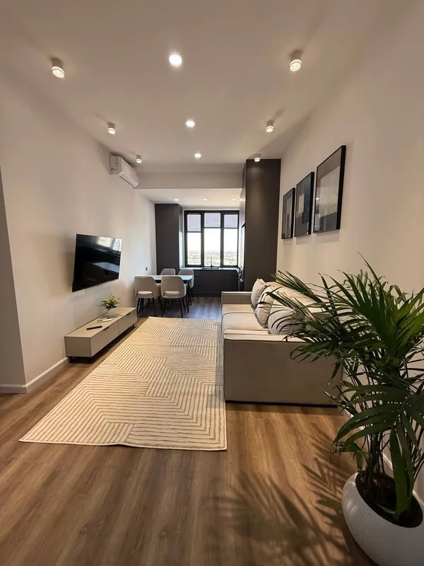 2-комн.на Шота Руставели,48 м²с ремонтом и мебелью — фото 1